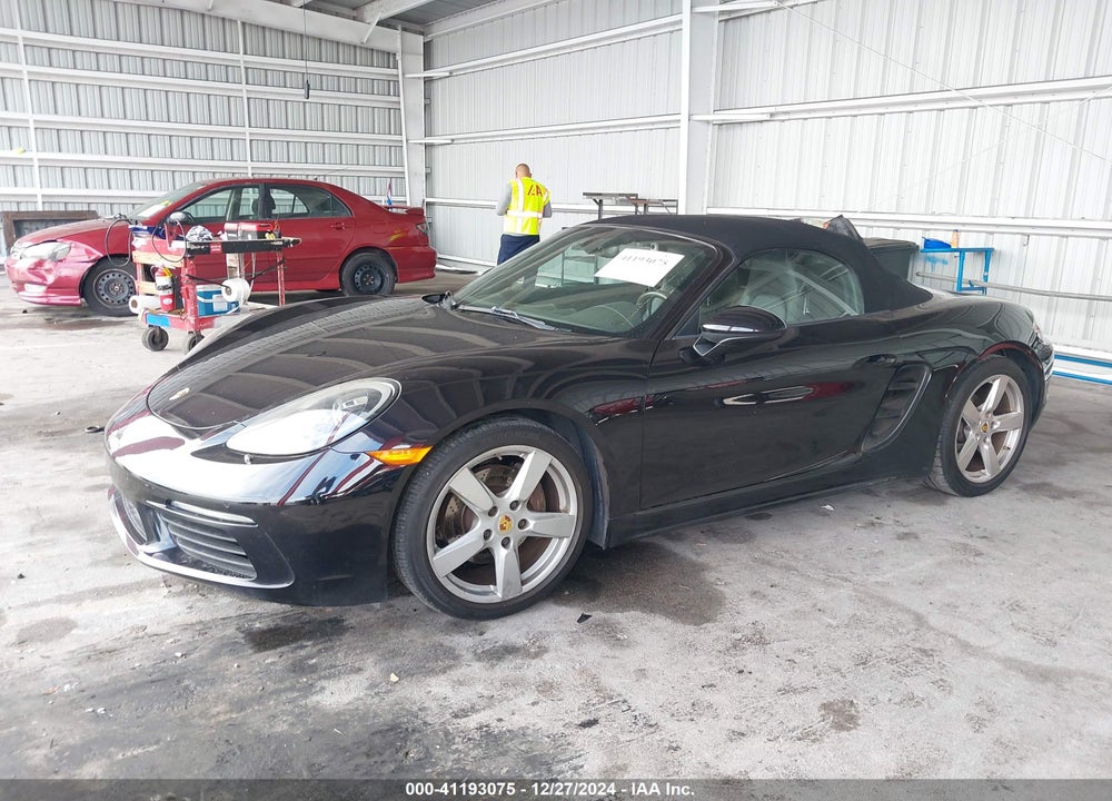 2017 PORSCHE 718 BOXSTER VIN: WP0CA2A8XHS220370
