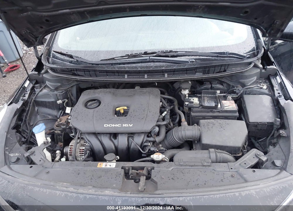 2017 KIA FORTE VIN: 3KPFK4A70HE113036