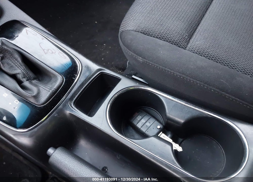 2017 KIA FORTE VIN: 3KPFK4A70HE113036
