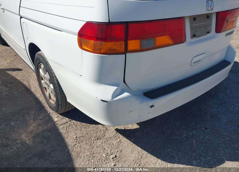 2003 HONDA ODYSSEY EX VIN: 5FNRL18613B128086