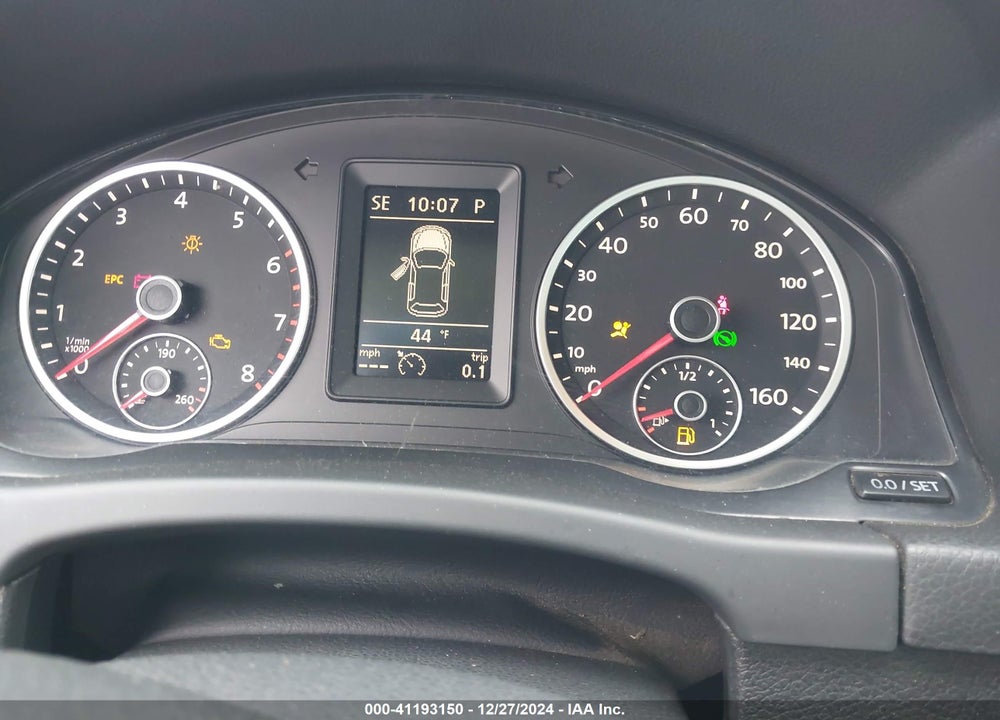 2010 VOLKSWAGEN TIGUAN SE VIN: WVGBV7AX4AW510022