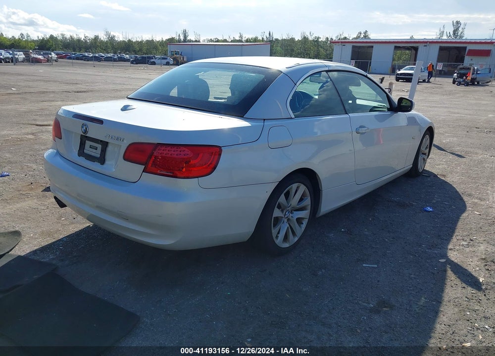 2011 BMW 328I VIN: WBADW3C53BE541376