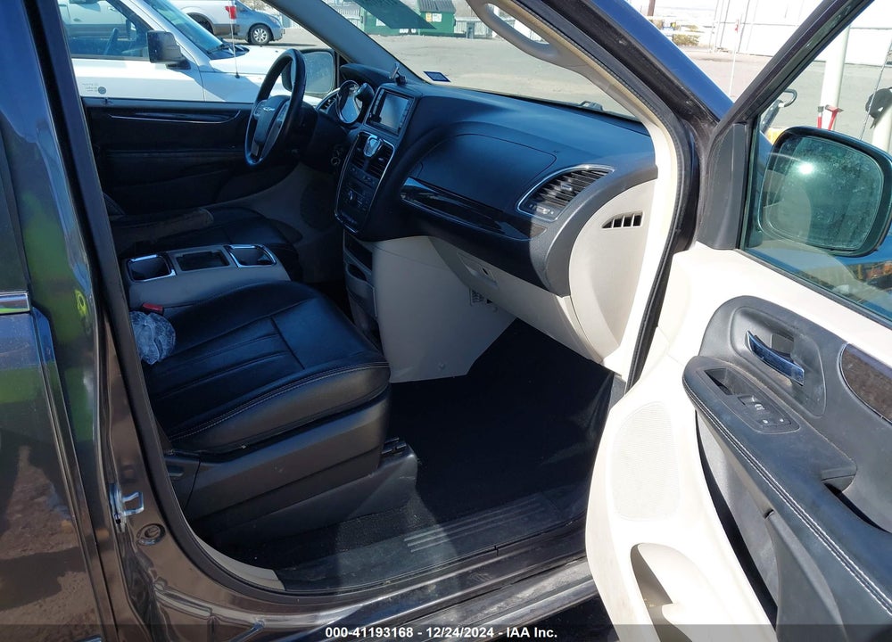 2016 CHRYSLER TOWN & COUNTRY TOURING VIN: 2C4RC1BG5GR293120