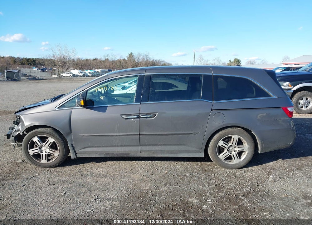 2013 HONDA ODYSSEY TOURING/TOURING ELITE VIN: 5FNRL5H96DB027113