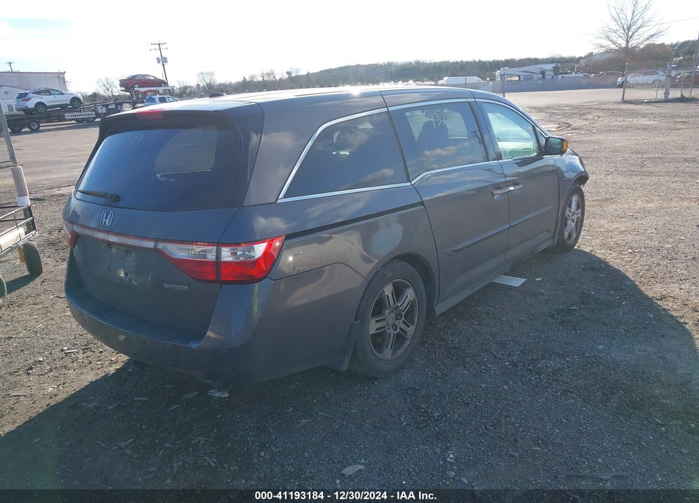 2013 HONDA ODYSSEY TOURING/TOURING ELITE VIN: 5FNRL5H96DB027113