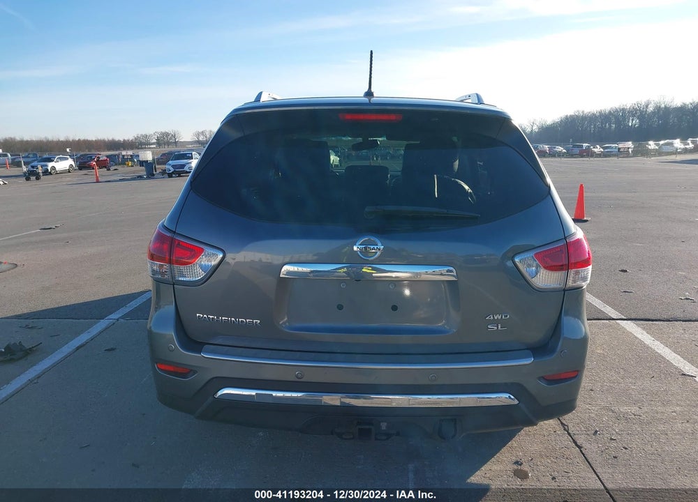 2015 NISSAN PATHFINDER SL VIN: 5N1AR2MM5FC616041
