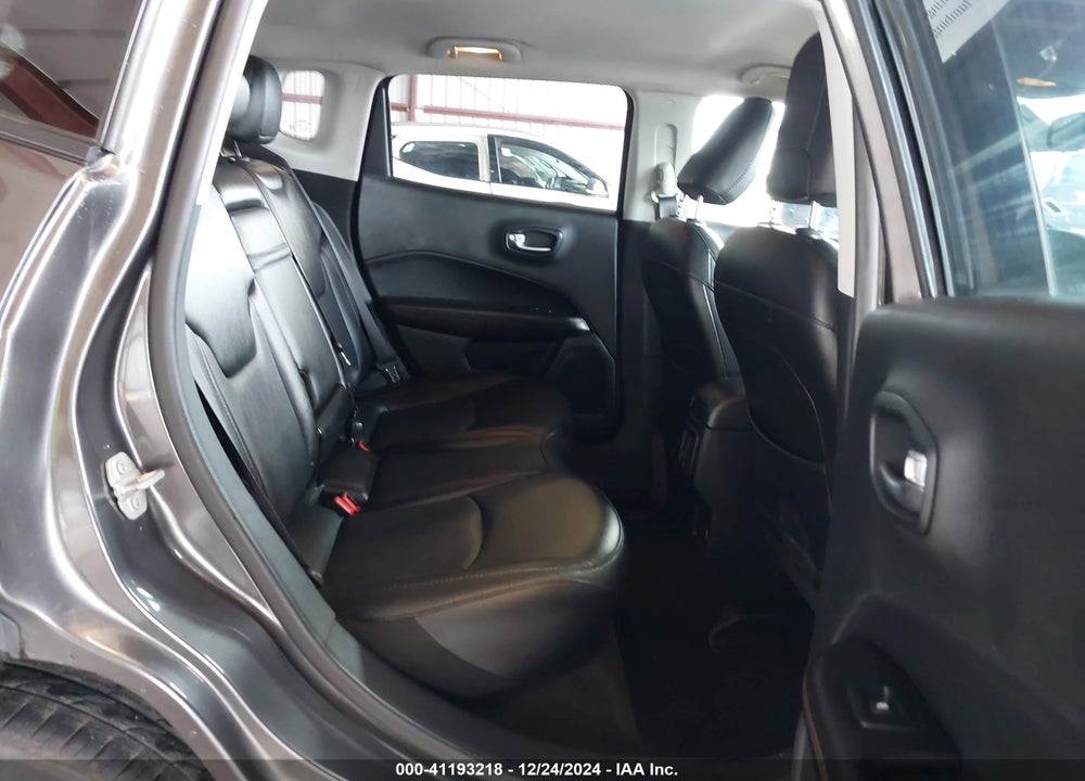 2019 JEEP COMPASS LIMITED FWD VIN: 3C4NJCCB9KT819340