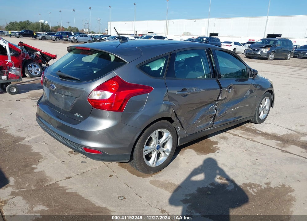 2014 FORD FOCUS SE VIN: 1FADP3K25EL140277