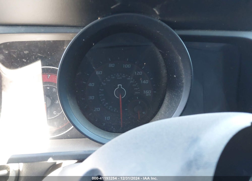 2022 HYUNDAI ELANTRA VIN: KMHLM4AG5NU226146