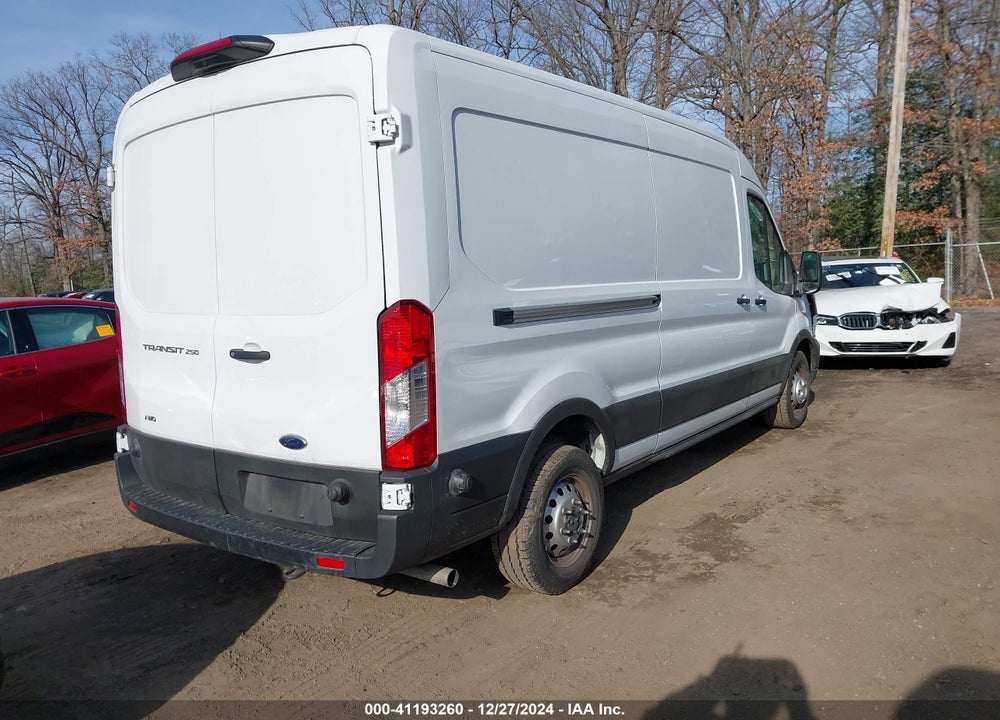 2024 FORD TRANSIT-250 VIN: 1FTBR2C81RKA72192
