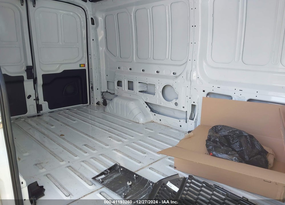 2024 FORD TRANSIT-250 VIN: 1FTBR2C81RKA72192