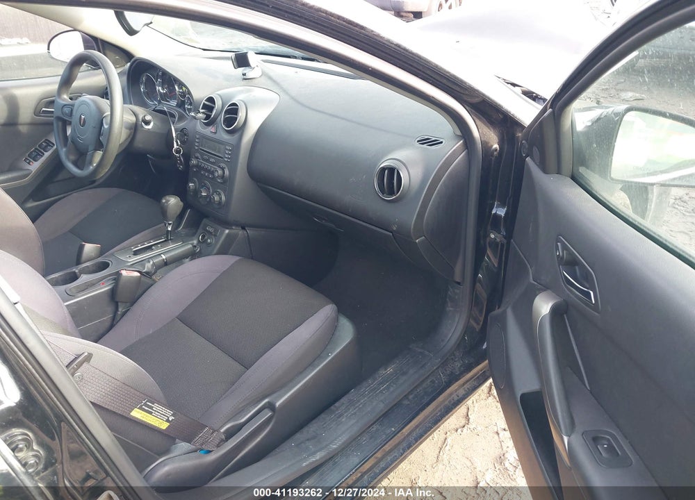 2005 PONTIAC G6 GT VIN: 1G2ZH528054123642