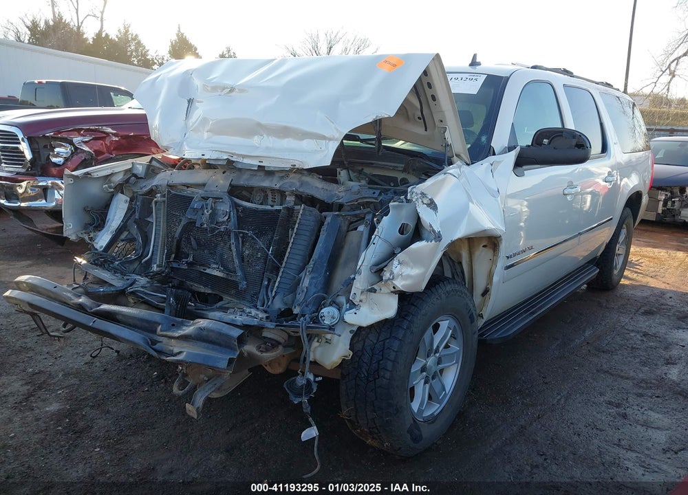 2010 GMC YUKON XL 1500 SLT VIN: 1GKUKKE31AR196526
