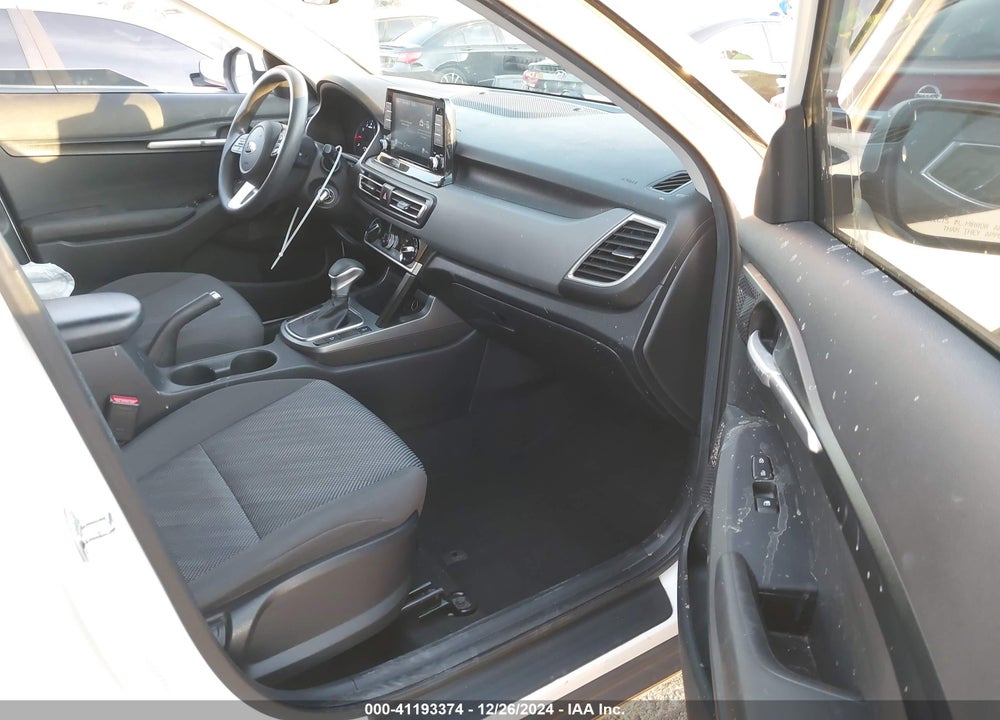 2021 KIA SELTOS LX VIN: KNDEPCAA1M7197090
