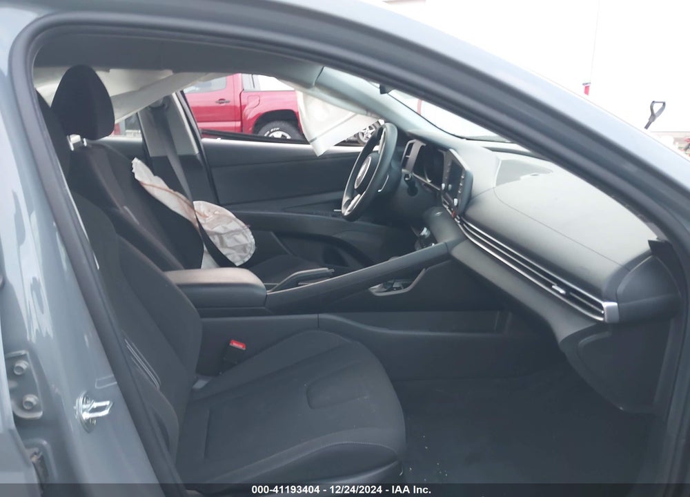 2021 HYUNDAI ELANTRA SEL VIN: KMHLM4AG4MU123296