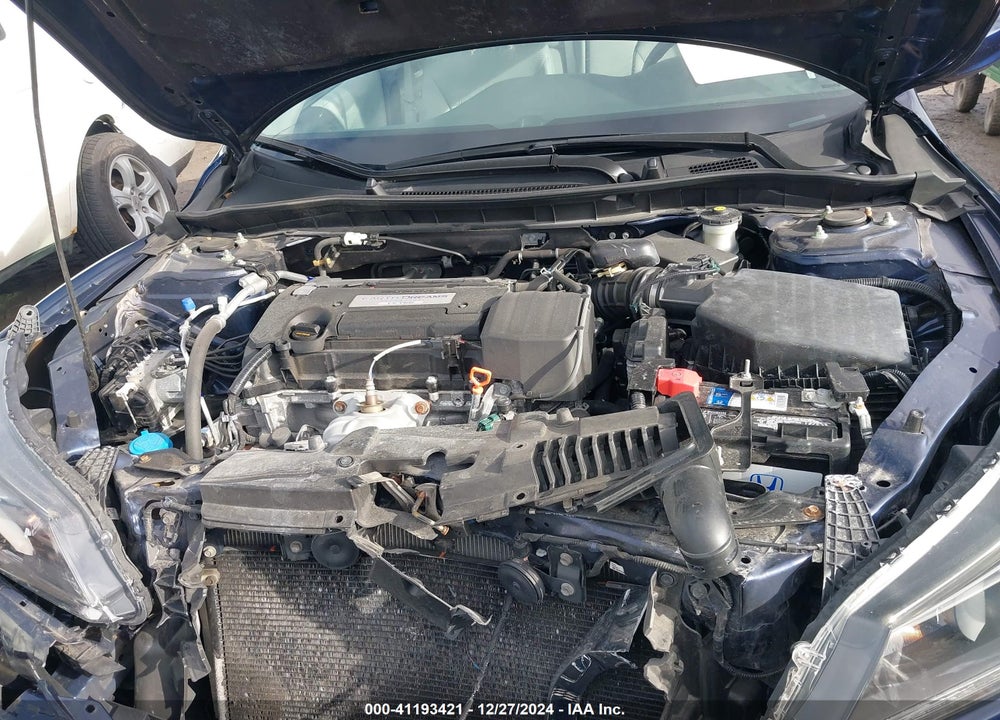 2015 HONDA ACCORD LX VIN: 1HGCR2F39FA247358