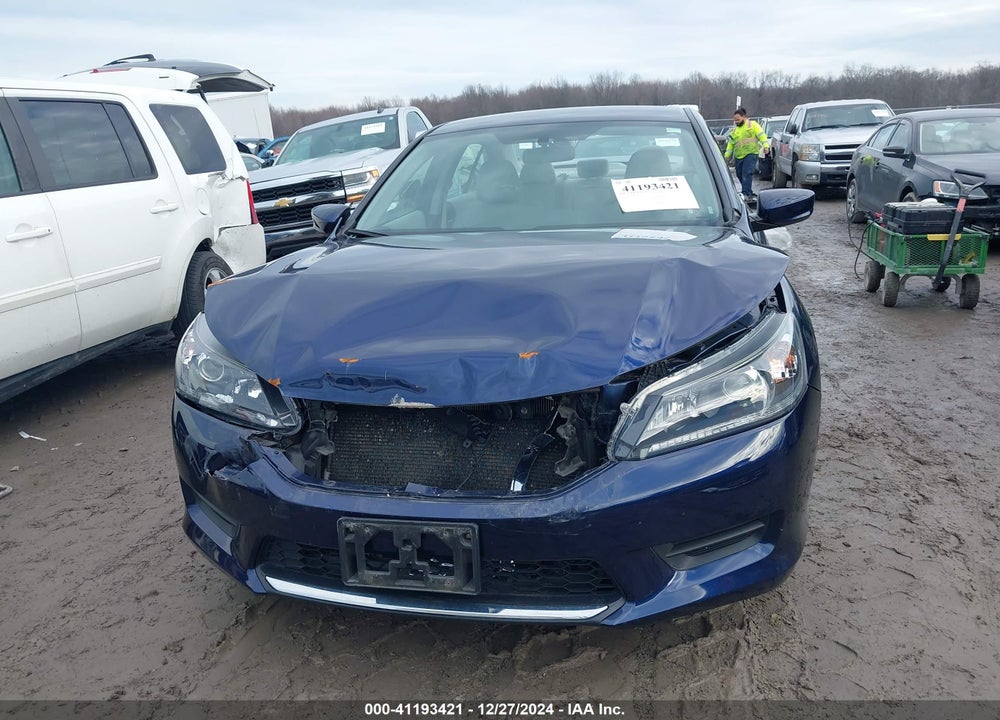 2015 HONDA ACCORD LX VIN: 1HGCR2F39FA247358