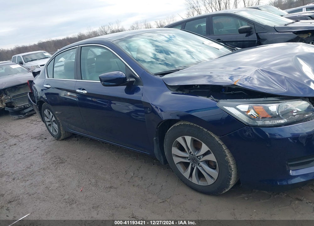 2015 HONDA ACCORD LX VIN: 1HGCR2F39FA247358