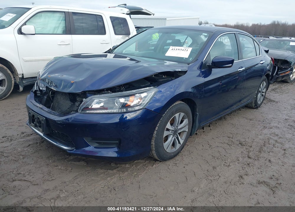 2015 HONDA ACCORD LX VIN: 1HGCR2F39FA247358