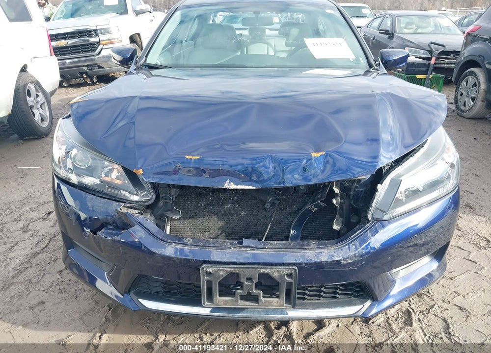2015 HONDA ACCORD LX VIN: 1HGCR2F39FA247358