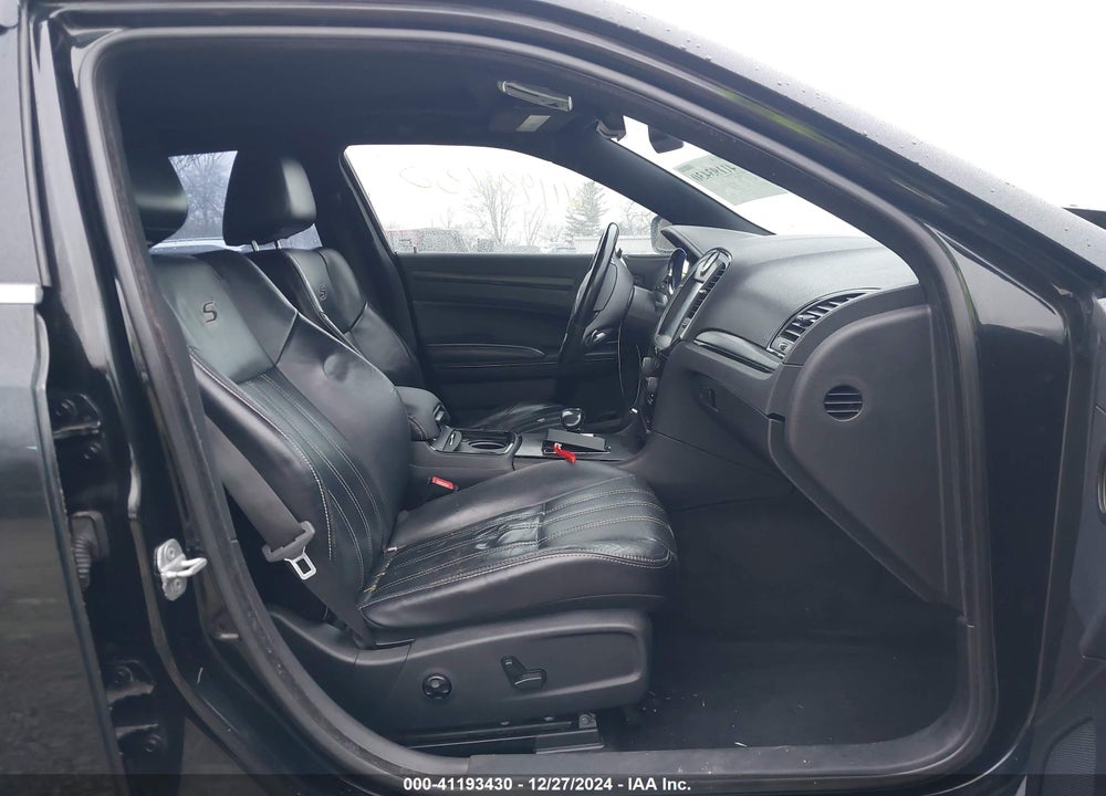2012 CHRYSLER 300 S V6 VIN: 2C3CCABG2CH207983