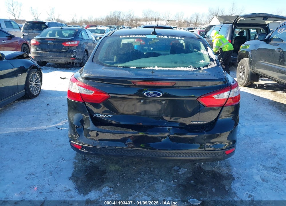 2014 FORD FOCUS S VIN: 1FADP3E25EL389268