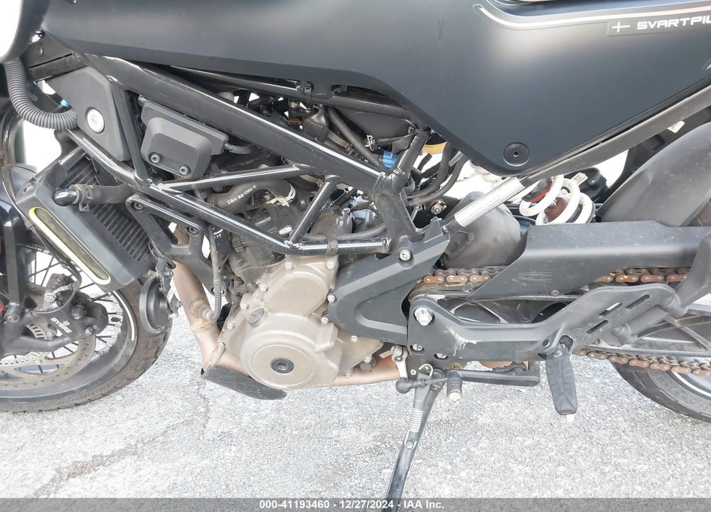 2023 HUSQVARNA VITPILEN 401/SVARTPILEN 401 VIN: MD2JUJ408PC224578