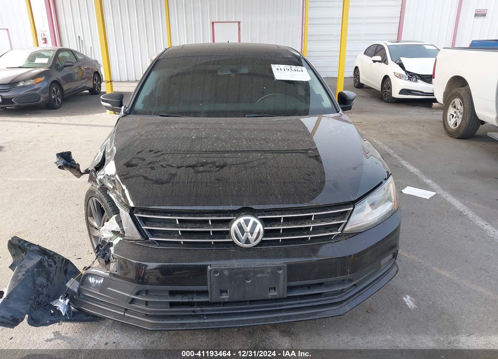 2018 VOLKSWAGEN JETTA VIN: 3VWL17AJ4JM230839