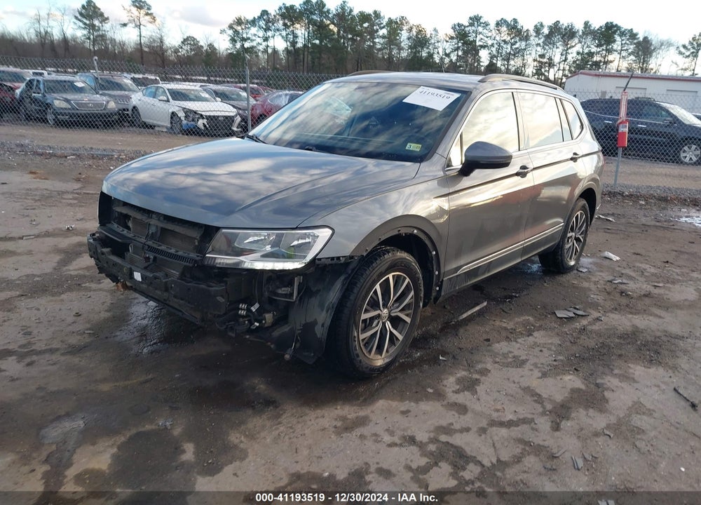 2018 VOLKSWAGEN TIGUAN 2.0T SE/2.0T SEL VIN: 3VV3B7AX9JM019058