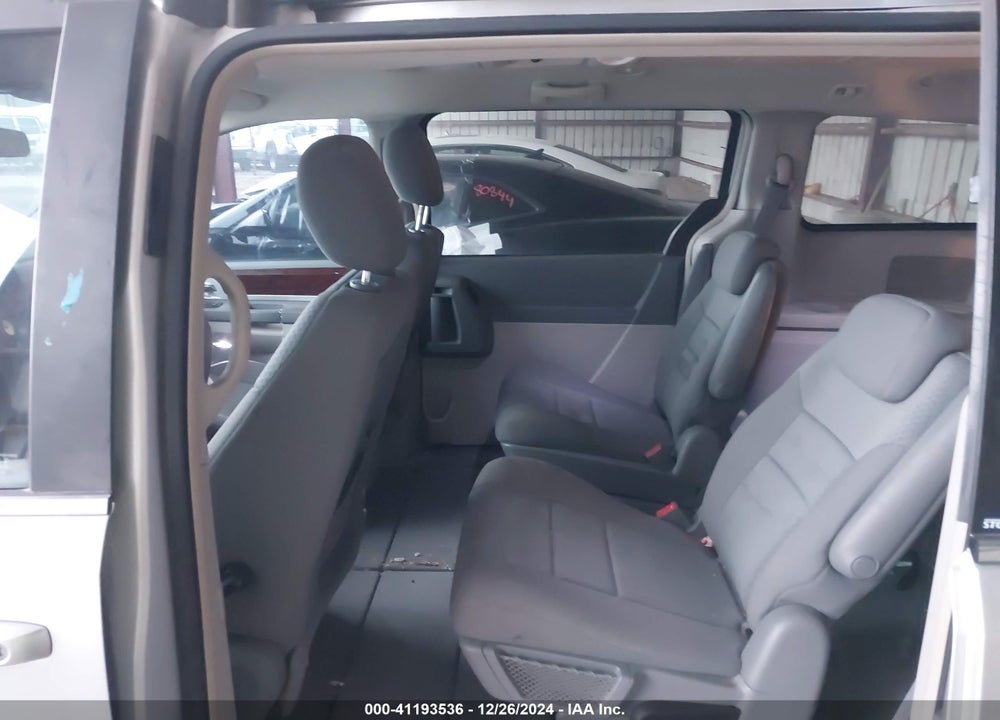 2010 CHRYSLER TOWN & COUNTRY TOURING VIN: 2A4RR5D13AR115609