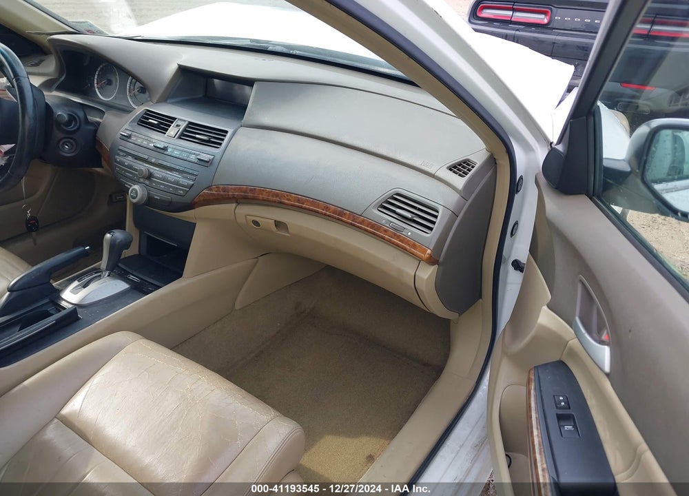 2008 HONDA ACCORD 2.4 EX-L VIN: JHMCP26898C050969