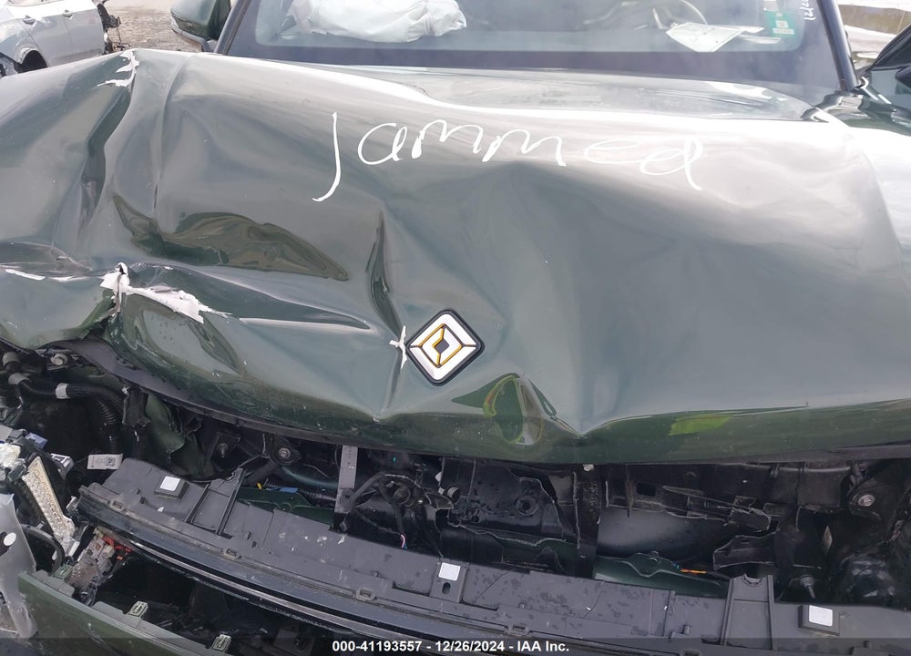 2022 RIVIAN R1T VIN: 7FCTGAAA8NN008972