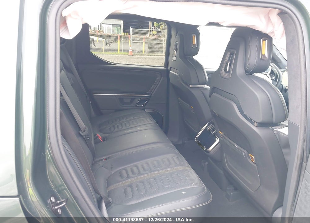 2022 RIVIAN R1T VIN: 7FCTGAAA8NN008972