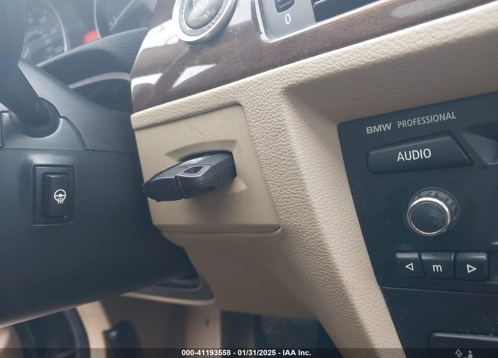 2010 BMW 3 SERIES VIN: WBAPH7G54ANM50110