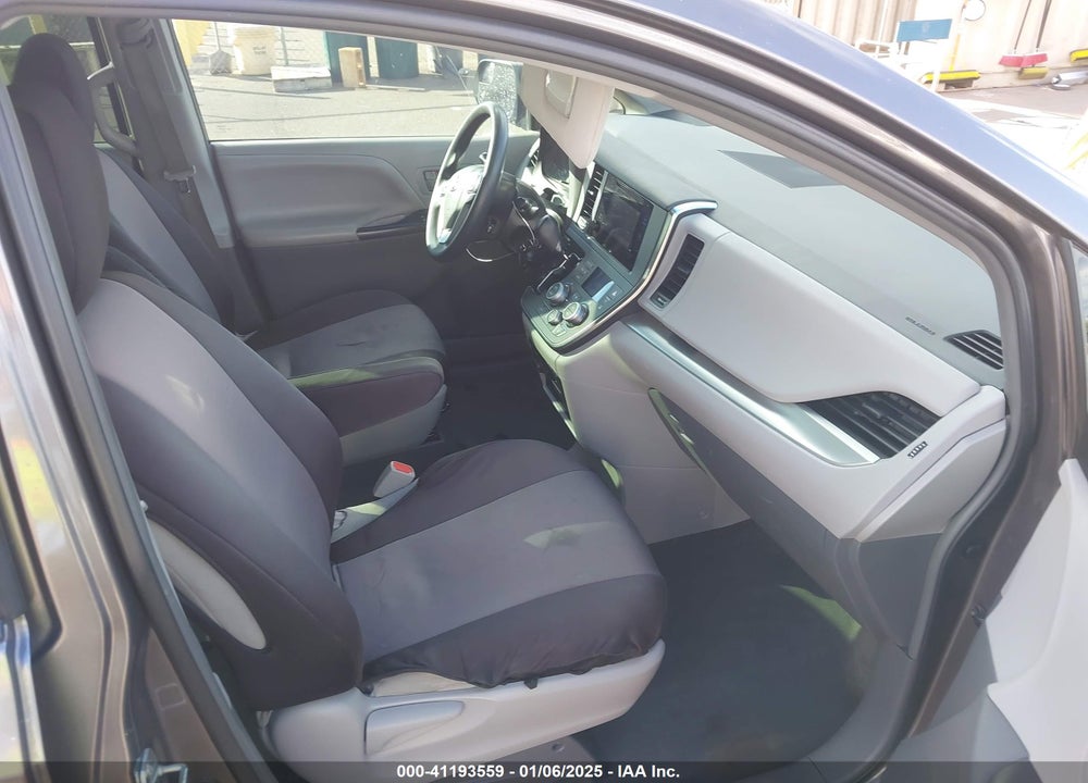 2016 TOYOTA SIENNA L 7 PASSENGER VIN: 5TDZK3DC2GS694415