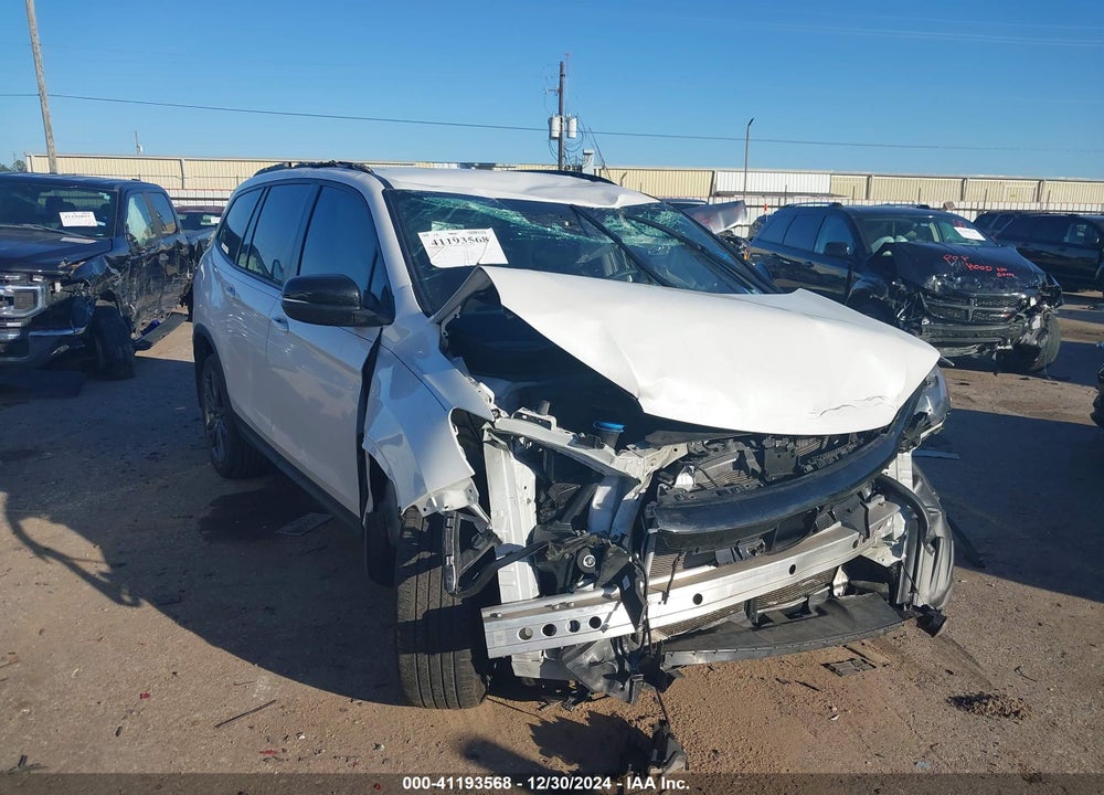 2022 HONDA PILOT VIN: 5FNYF6H38NB099307