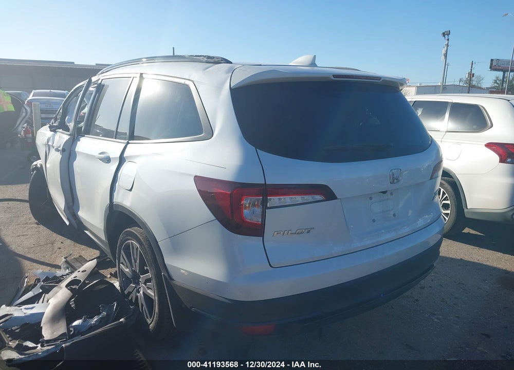 2022 HONDA PILOT VIN: 5FNYF6H38NB099307