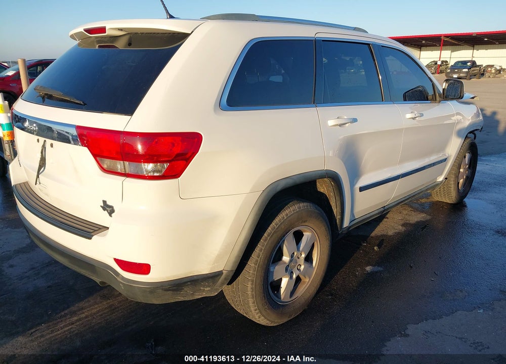 2011 JEEP GRAND CHEROKEE LAREDO VIN: 1J4RR4GG2BC614969