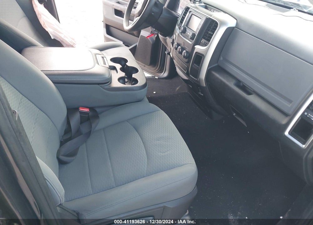 2016 RAM 1500 VIN: 1C6RR6GT6GS231359