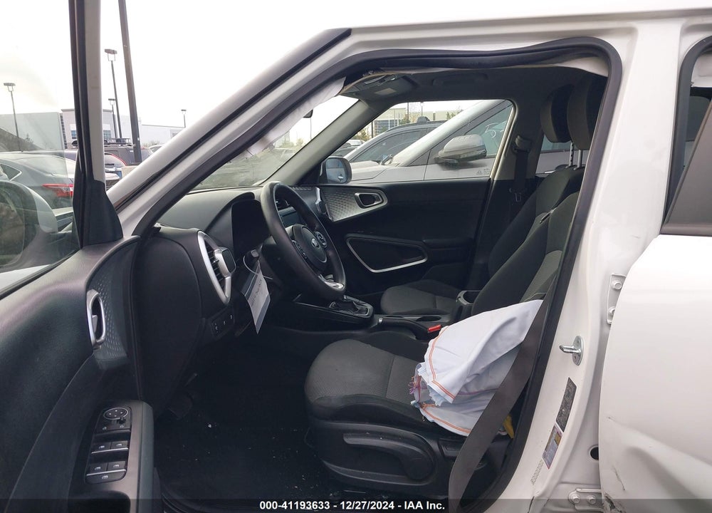 2020 KIA SOUL LX VIN: KNDJ23AU9L7074403