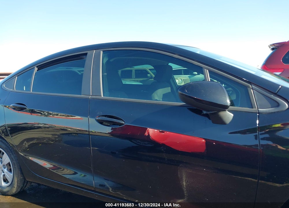2018 CHEVROLET CRUZE LS AUTO VIN: 1G1BC5SM6J7215672
