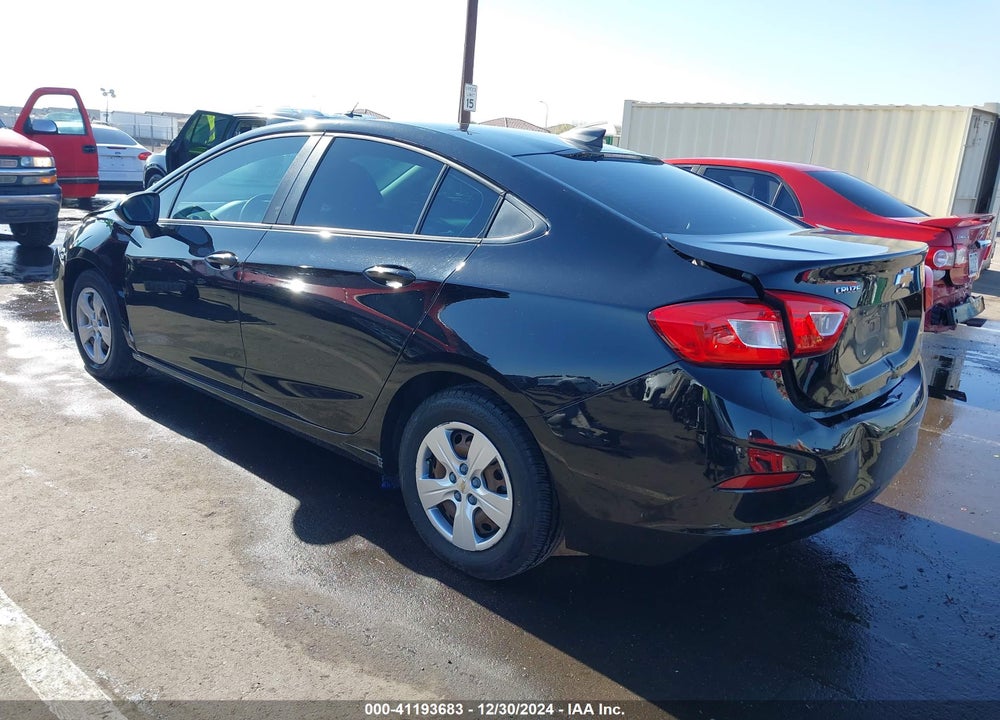 2018 CHEVROLET CRUZE LS AUTO VIN: 1G1BC5SM6J7215672