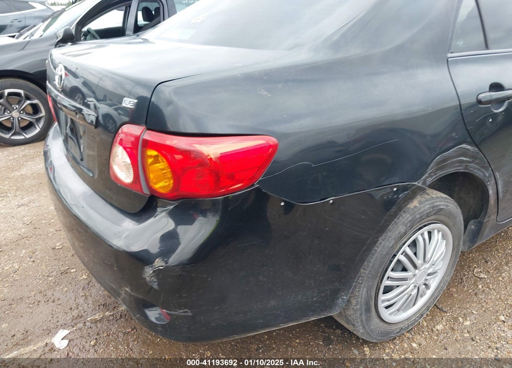 2009 TOYOTA COROLLA LE VIN: 1NXBU40E39Z057858