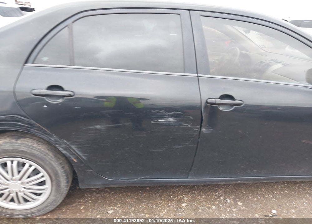 2009 TOYOTA COROLLA LE VIN: 1NXBU40E39Z057858