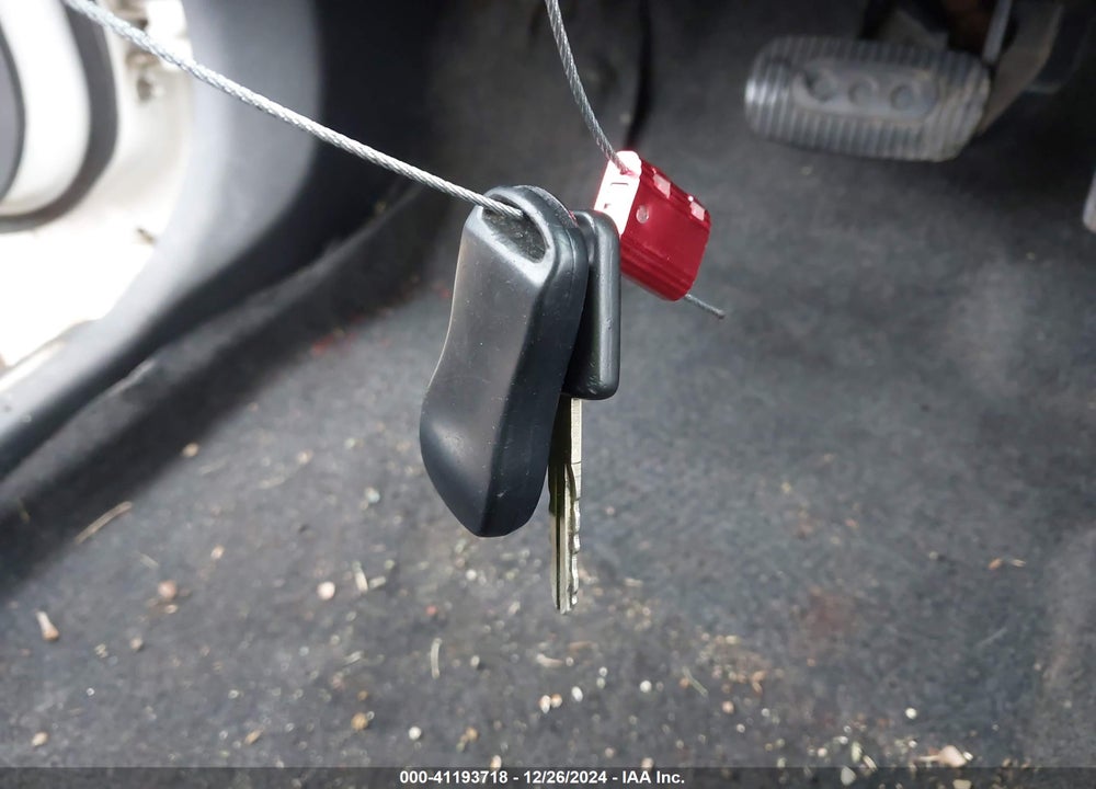 2009 NISSAN VERSA VIN: 3N1BC13E49L494346