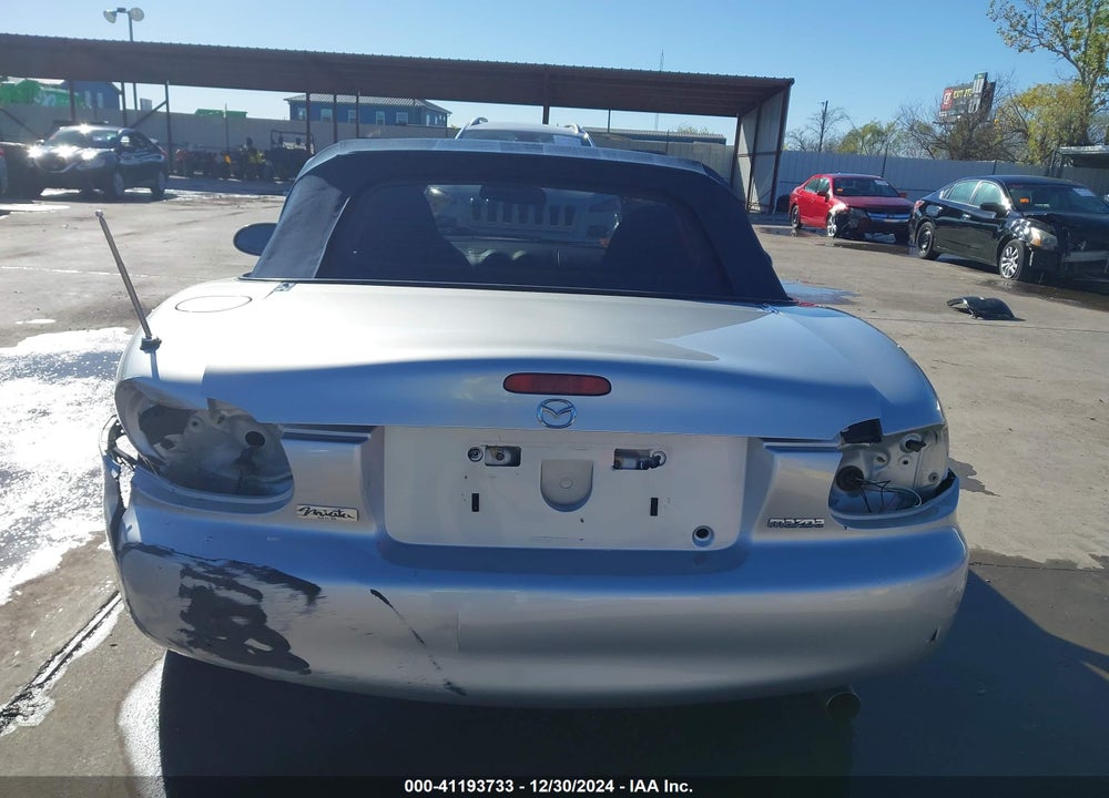 2004 MAZDA MX-5 MIATA CLOTH VIN: JM1NB353340402850