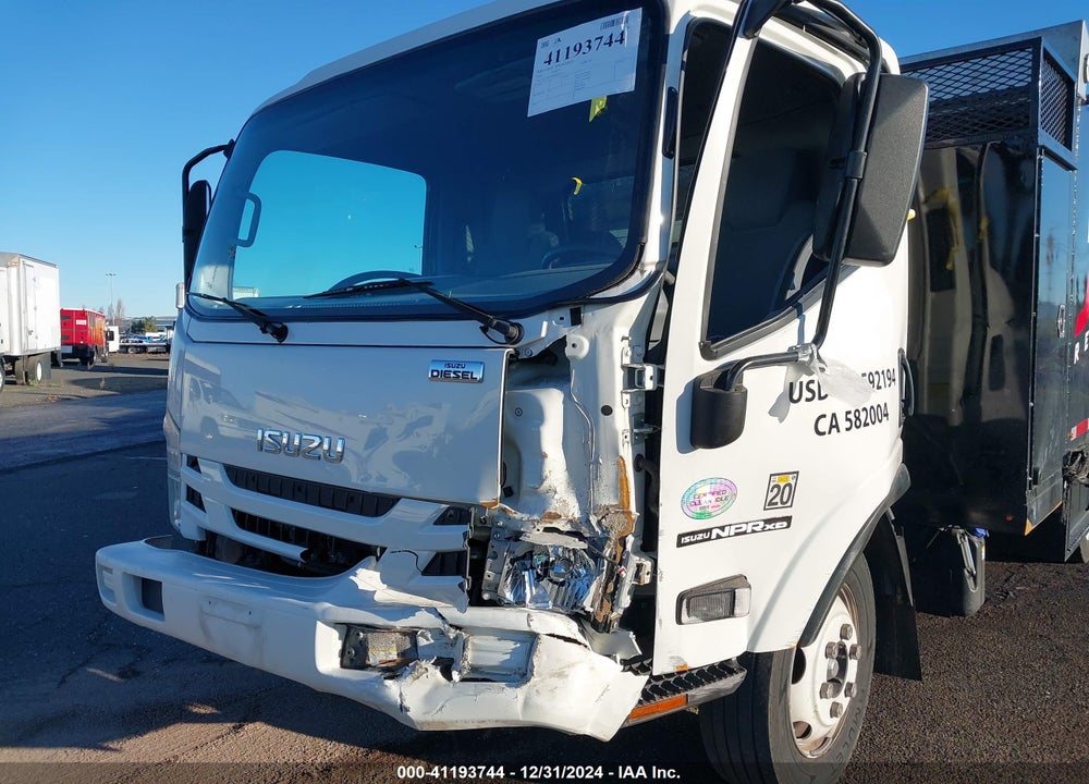 2021 ISUZU NPR XD VIN: JALC4W160M7K01576