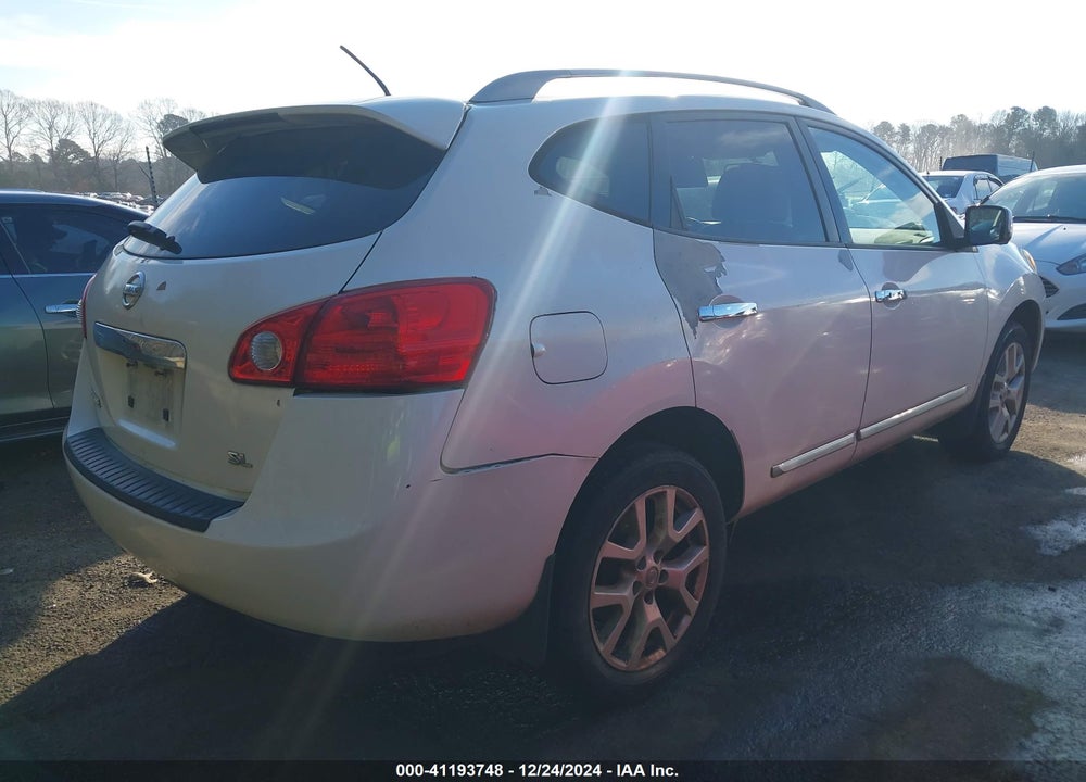 2013 NISSAN ROGUE SV W/SL PKG VIN: JN8AS5MT2DW536522