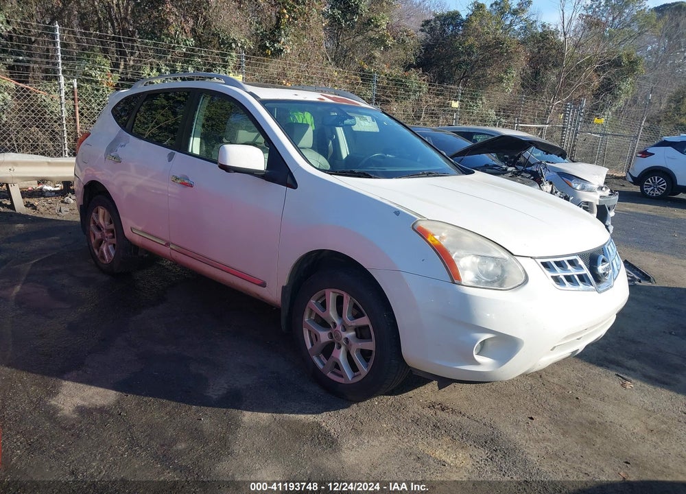2013 NISSAN ROGUE SV W/SL PKG VIN: JN8AS5MT2DW536522