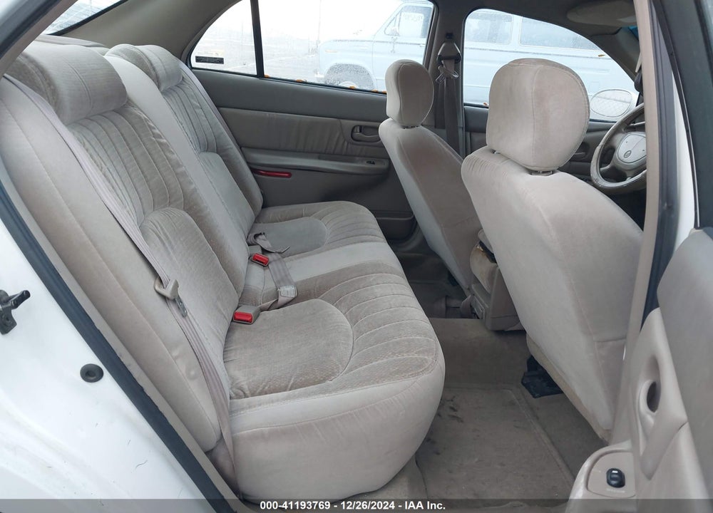 1998 BUICK CENTURY CUSTOM VIN: 2G4WS52M8W1612733